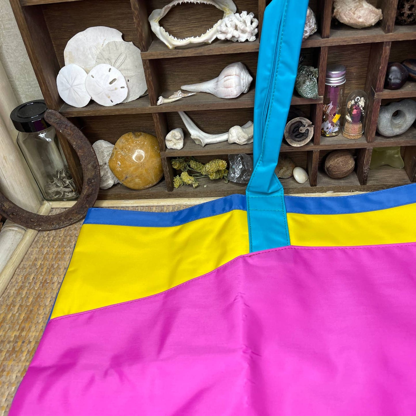 Vintage 90s Colorblock Fashion Tote Large with Small Zippered Pocket Beach Bag