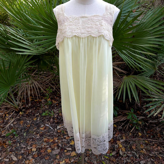 Vintage 60s Yellow Babydoll Nightie Nightgown Short Lingerie Shadowline Size S
