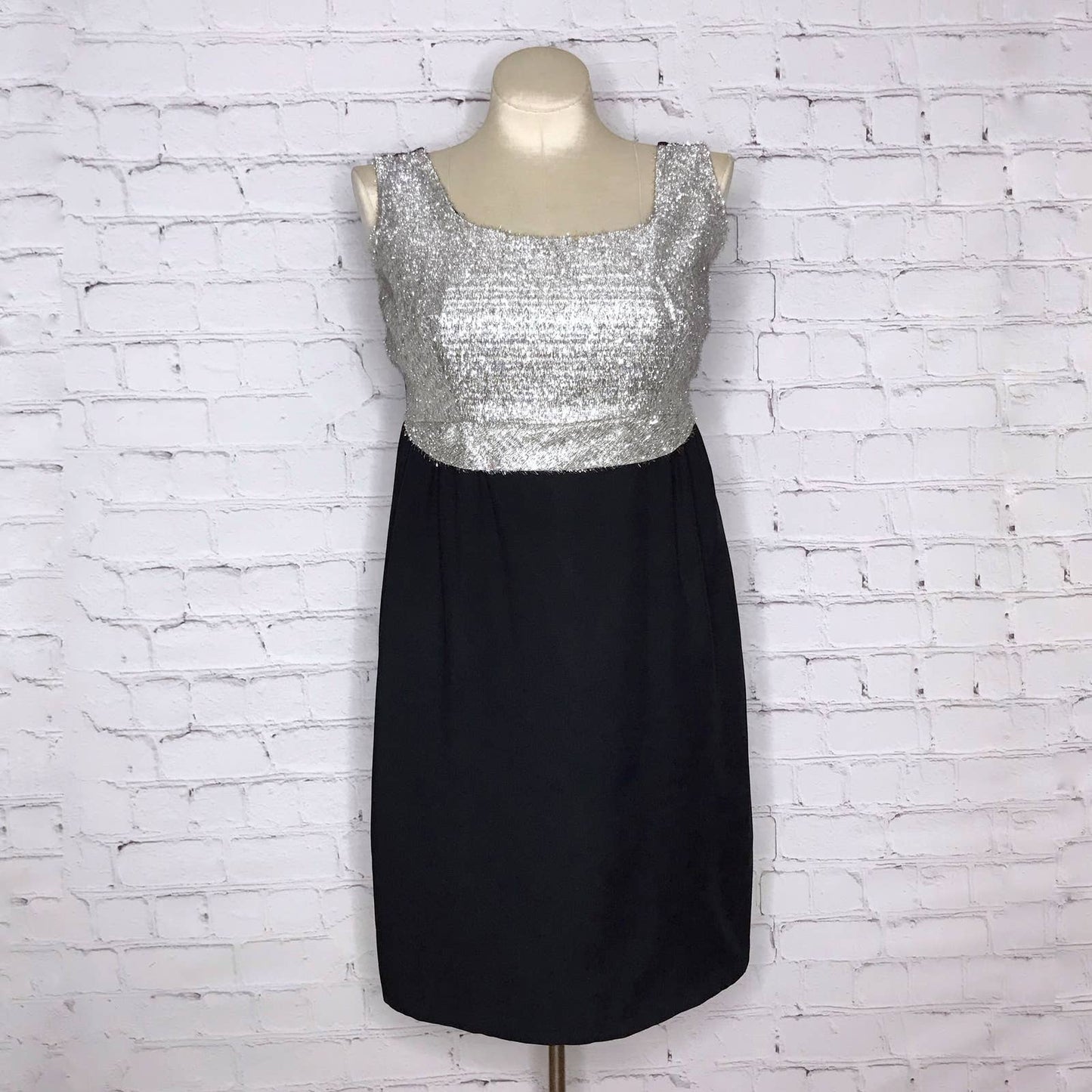 60s Vintage Eyelash Tinsel Party Dress Black and Silver Handmade Size S M