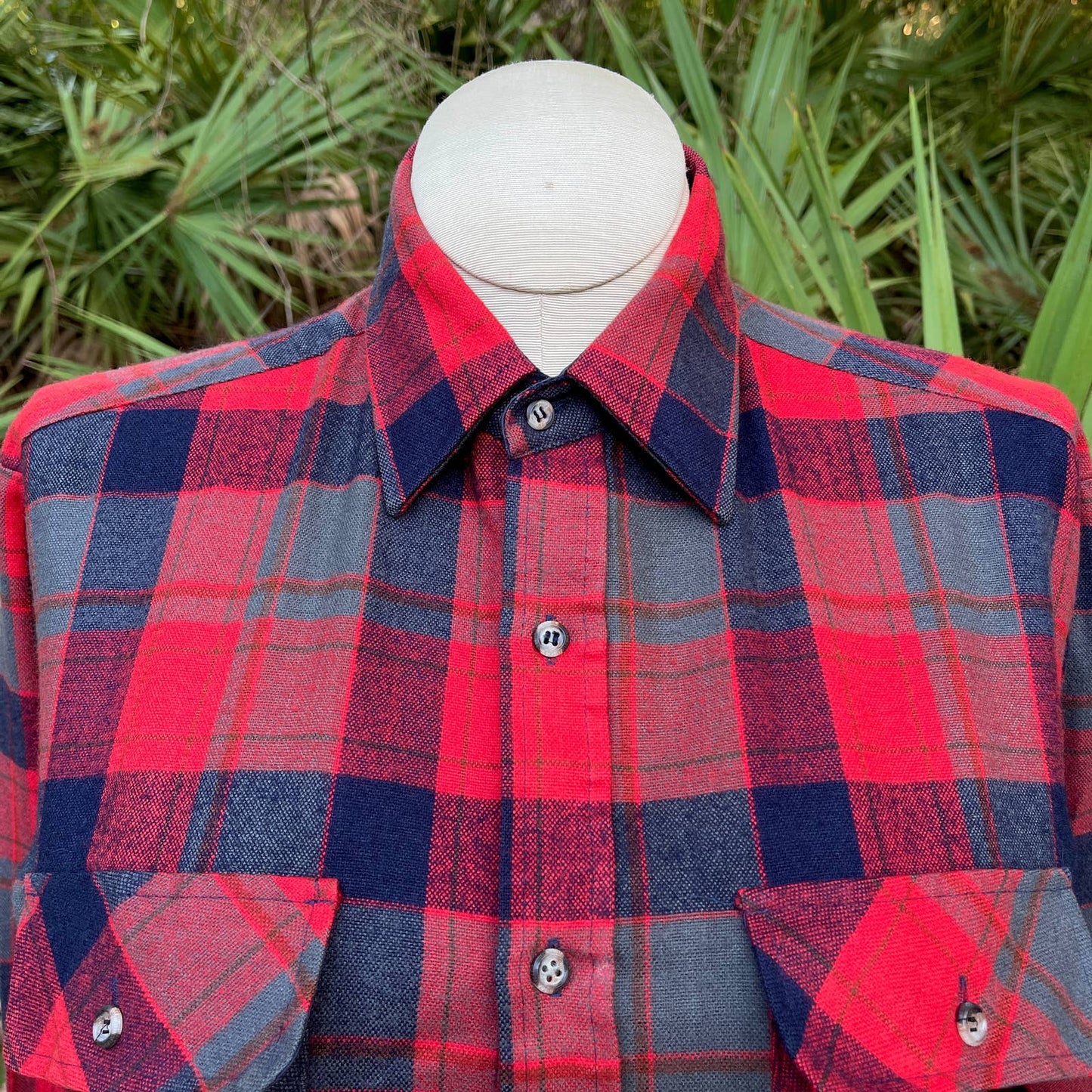 Vintage 90s Plaid Flannel Shirt Red Green Long Sleeve Northwest Territory Size M