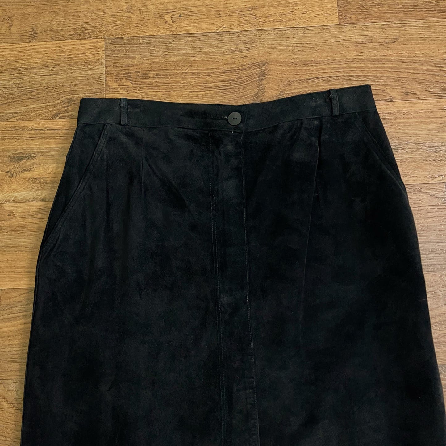 Lord and Taylor 90s Black Suede Leather Midi Skirt Pencil Goth Career Vintage 14