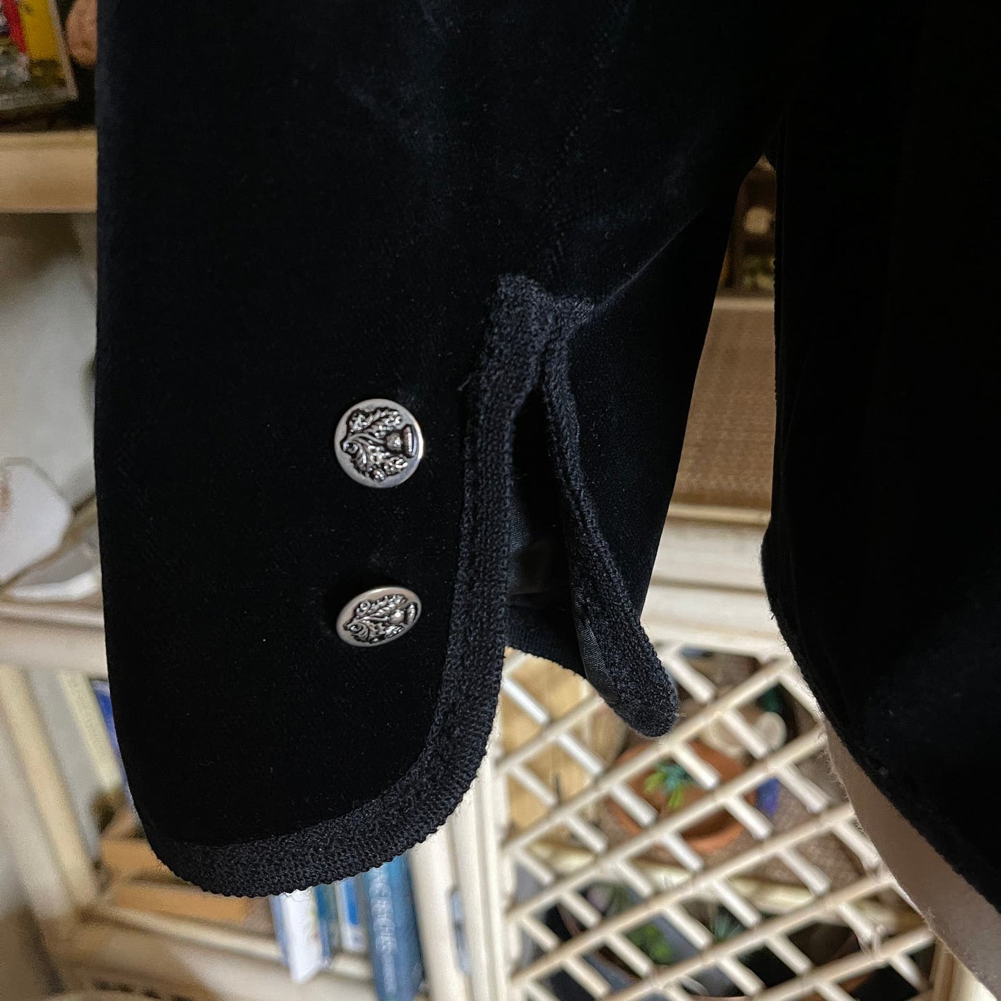 Vintage 80s Black Velvet Blazer jacket with Thistle Buttons Hidden Pockets Sz M