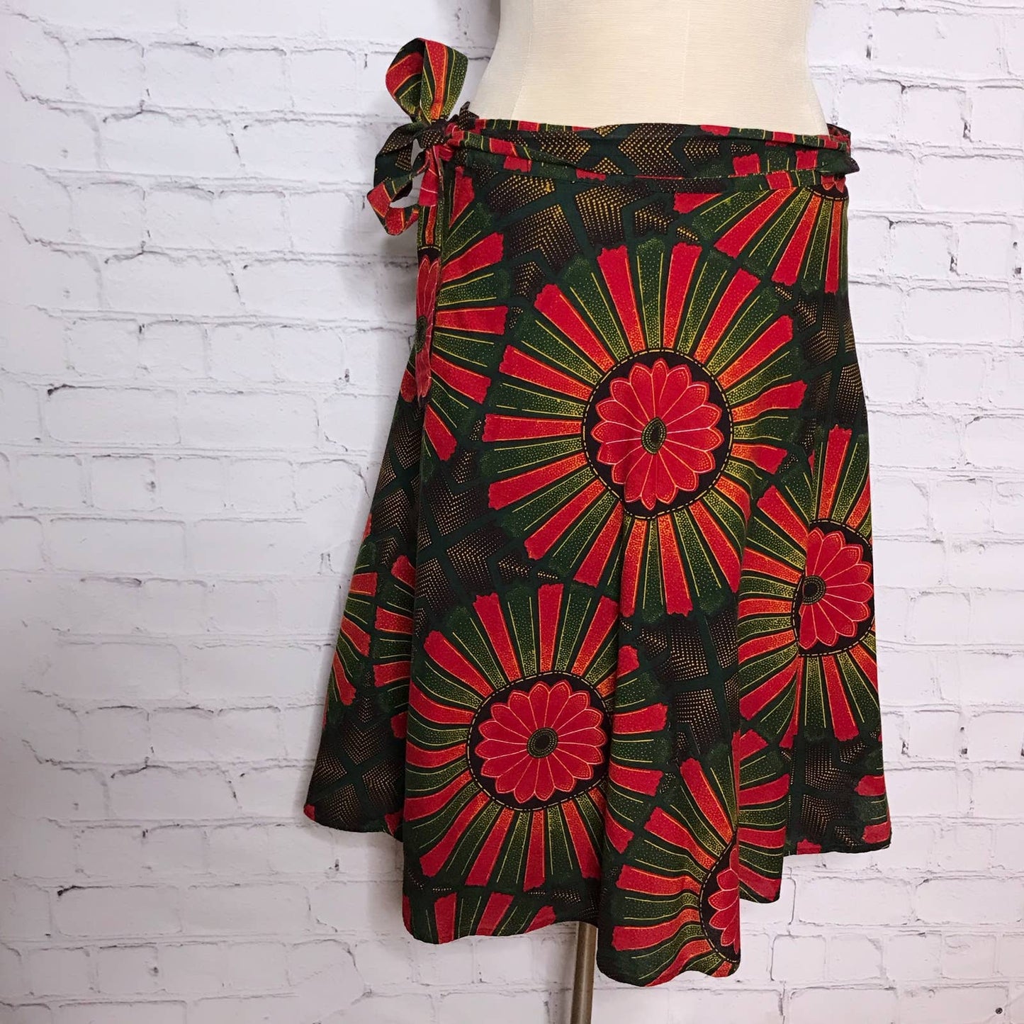 Tanzanian Wrap Skirt Red and Green Floral Cotton Knee One Size