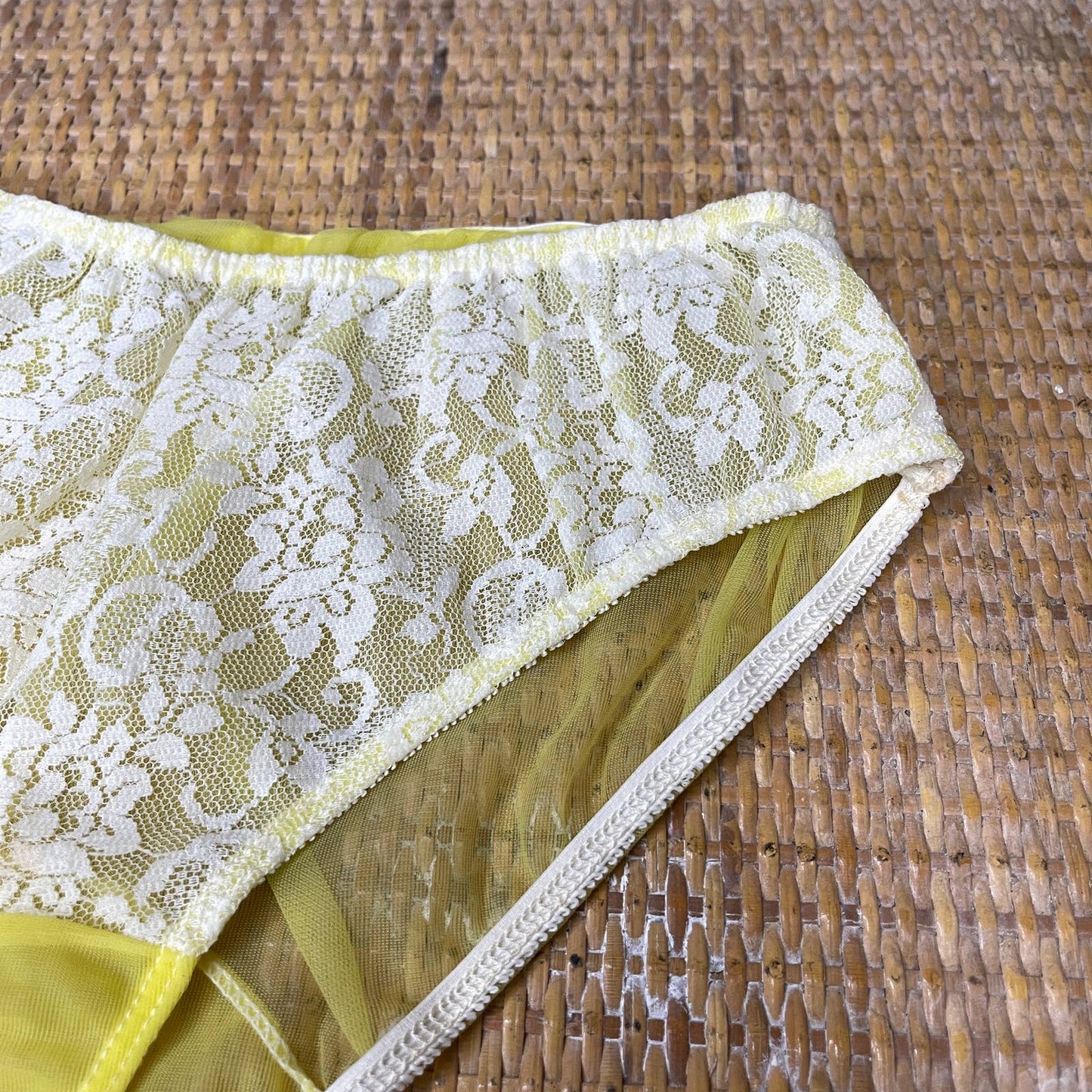 Vintage 60s Sheer Yellow Panties with White Lace Panel Front by Gaymode Size M