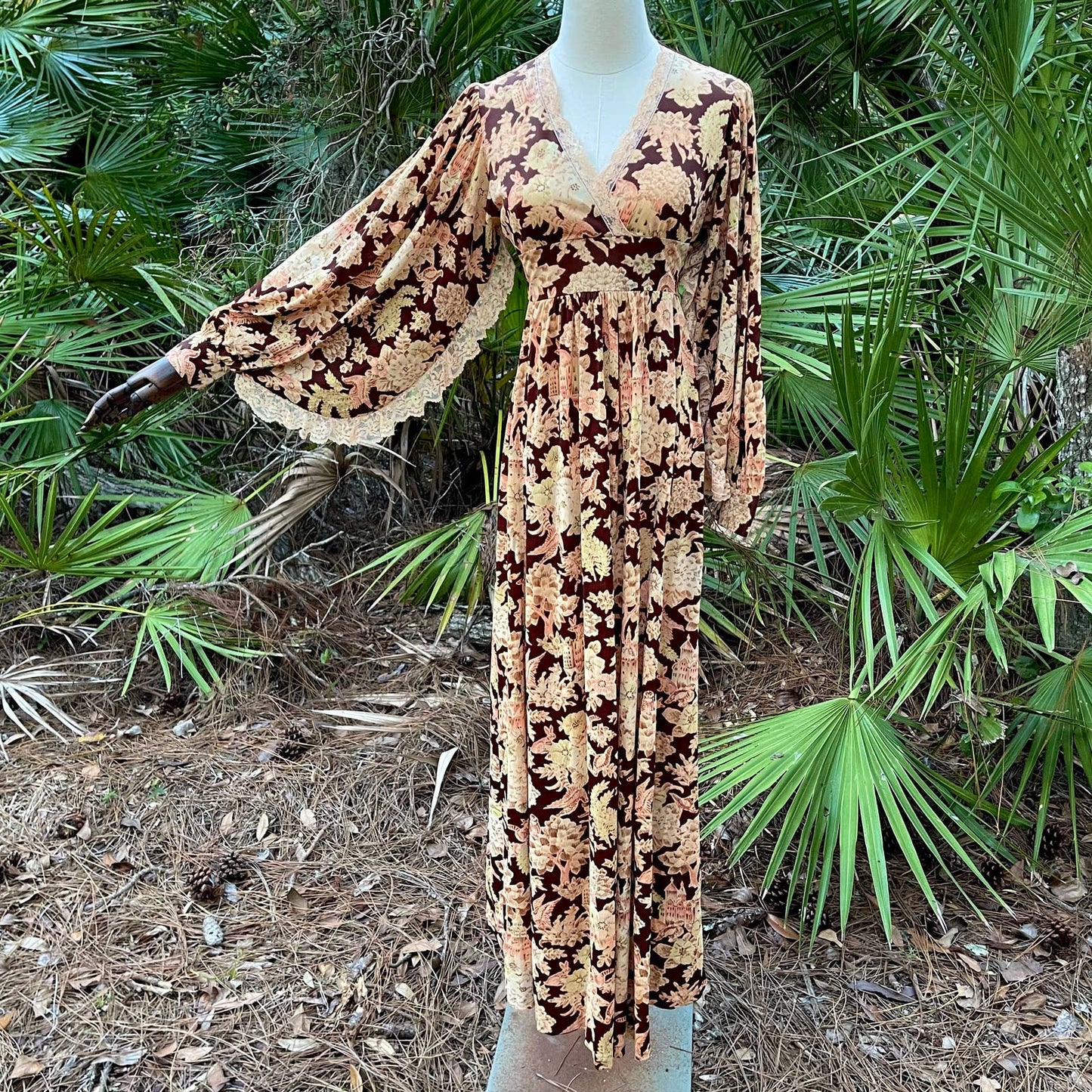 Vintage 70s Forest Goddess Maxi Dress Owl Raccoon Bunny Castle Bishop Sleeve S