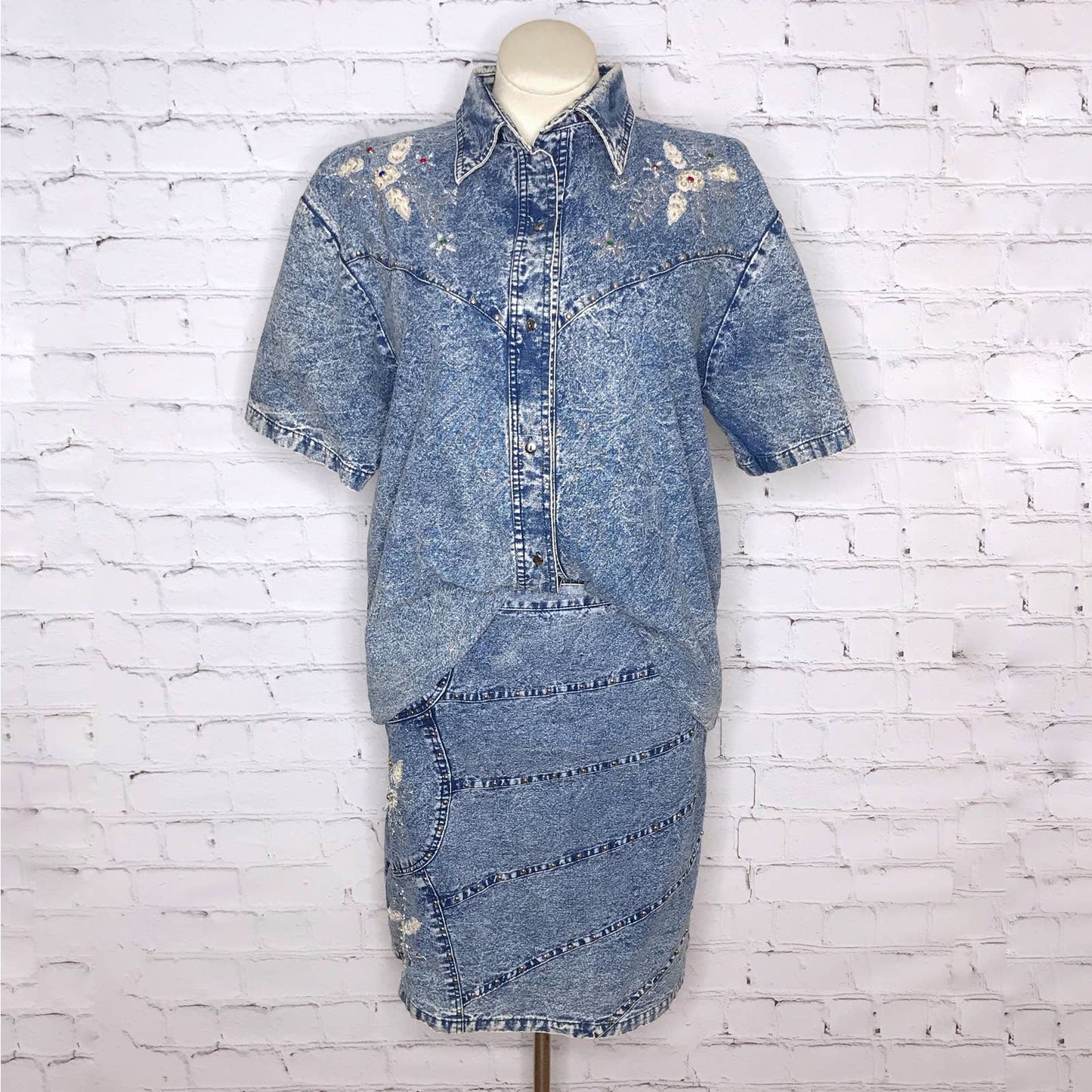 Vintage 80s Acid Wash Denim Skirt Set Studded Embroidered Blue Sky Size M