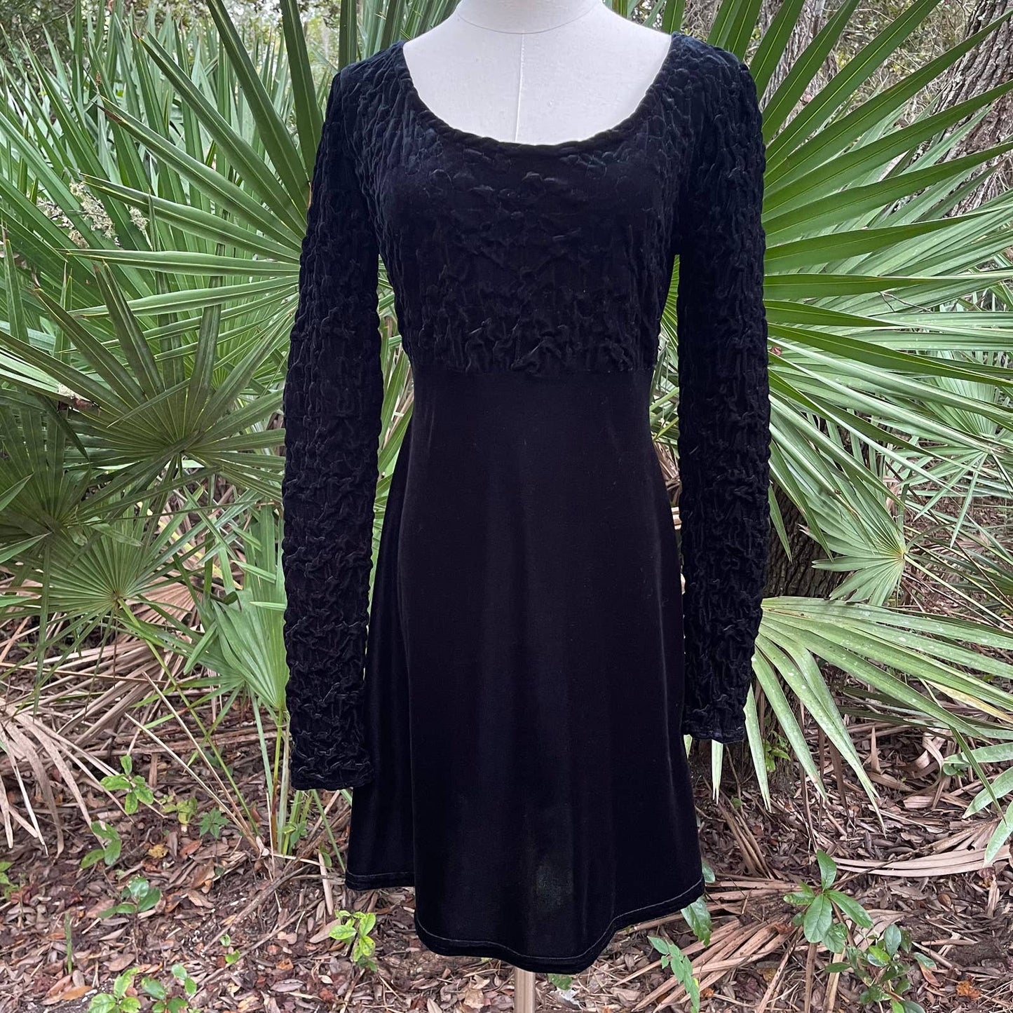 Vintage 90s Black Velvet Mini Dress Quilted Witchy LS City Triangles Size S