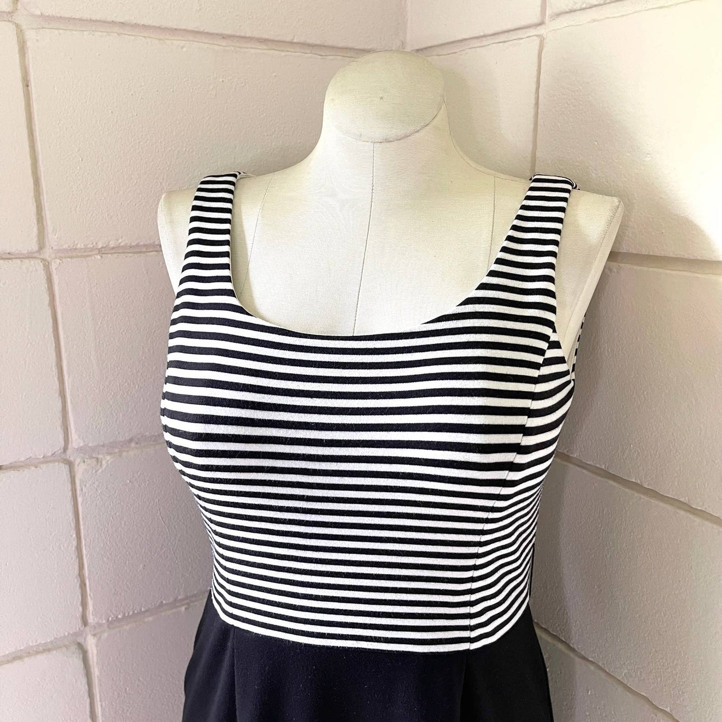 Vintage 90s Black White Sleeveless Knit Dress Midi Stripe Jessica Howard Size 10