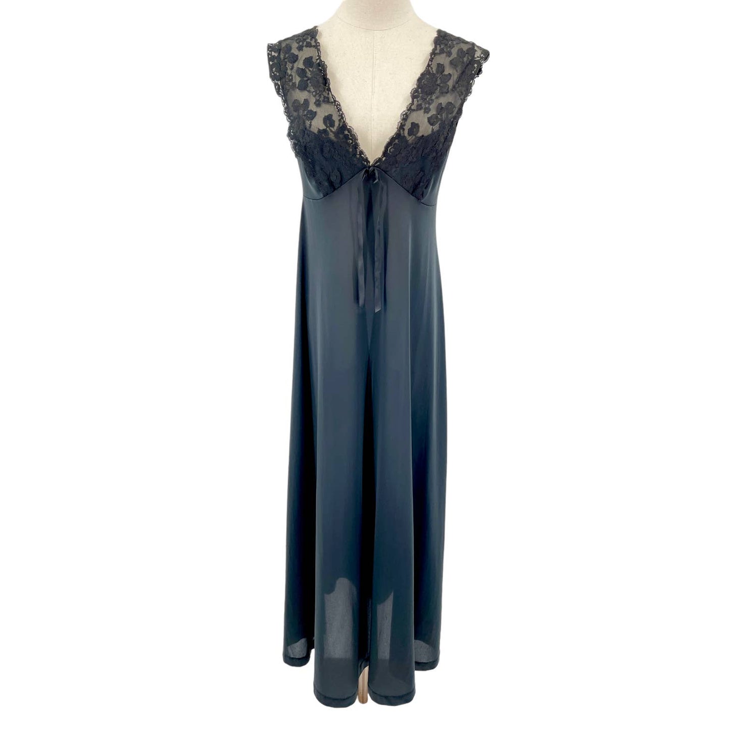 Vintage 70s Black Maxi Nightgown Lace Bust Deep Vneck Henson Kickernick Size 34
