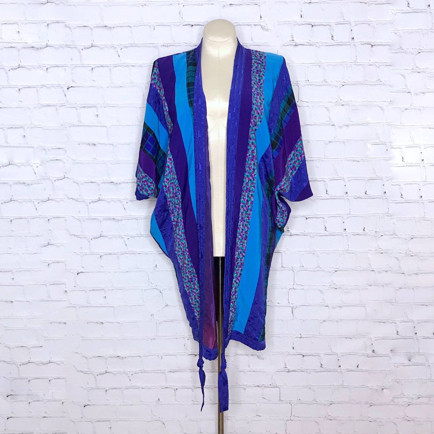 Blue Patchwork Robe Cocoon Style Kimono Vintage Oversized Christine White L XL