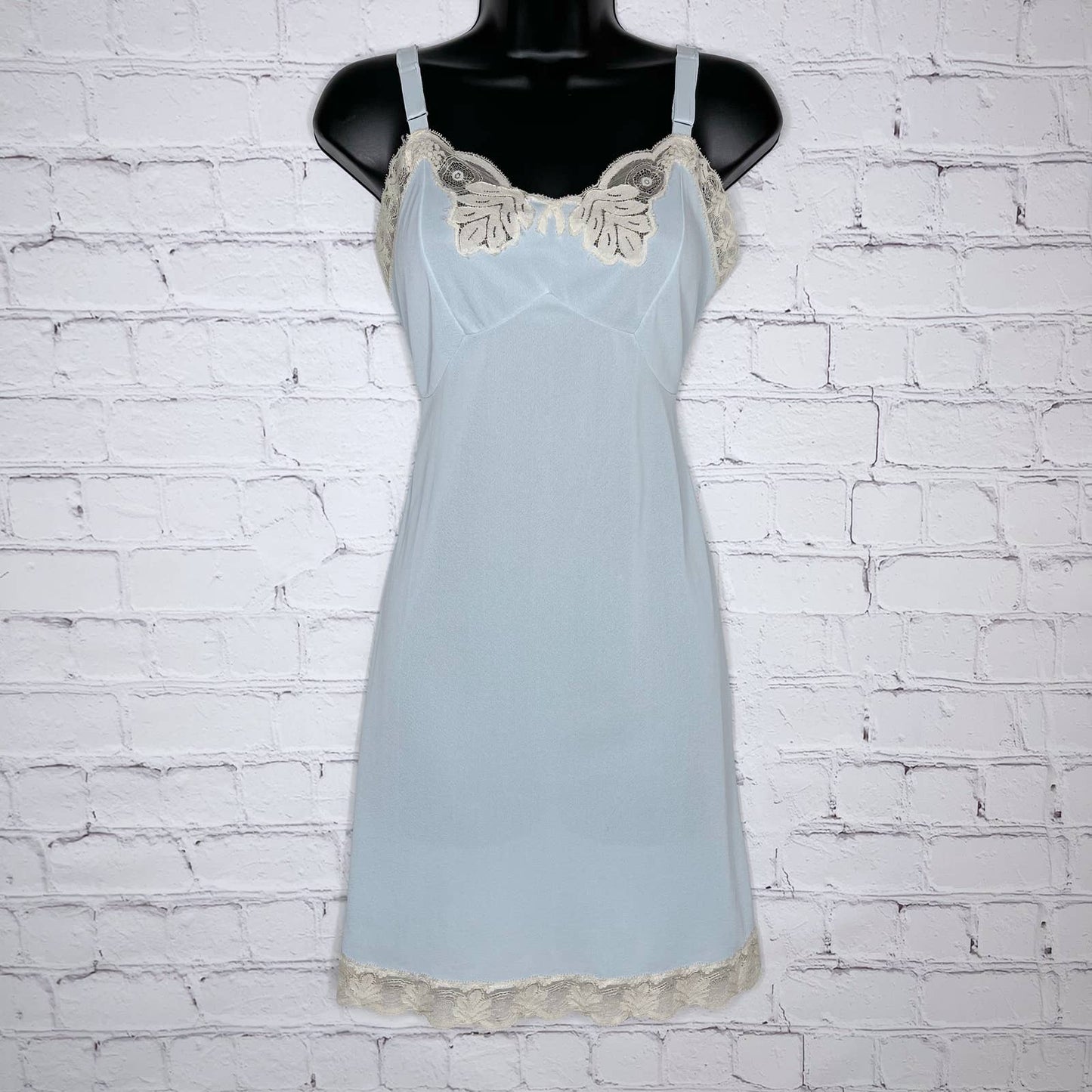 Vintage 50s Spiderweb Lace Blue Nightgown Slip Lingerie Boudoir Baronet Size 36