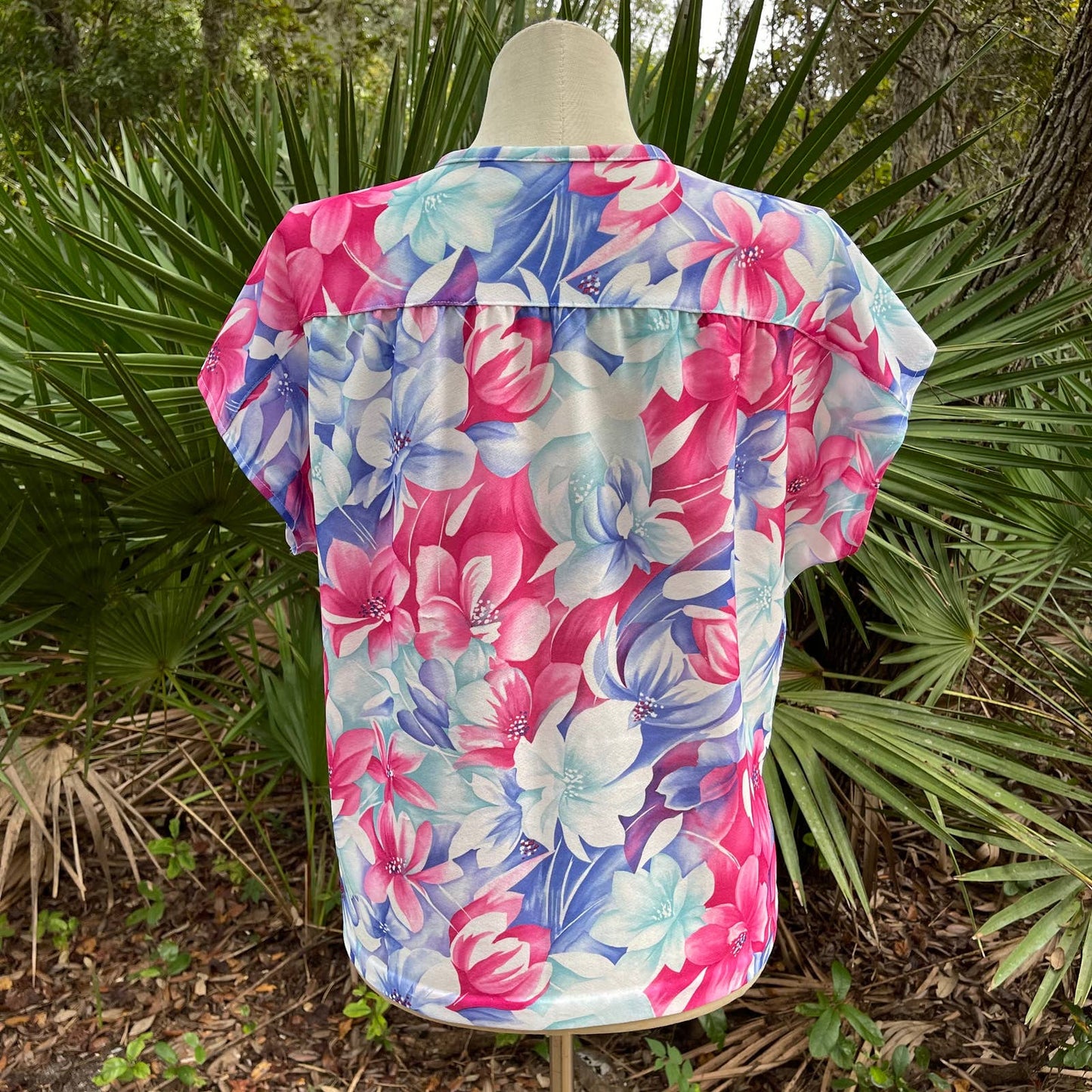 Vintage 80s Floral Blouse Blue and Pink Short Sleeves Lady Devon Size XL XXL