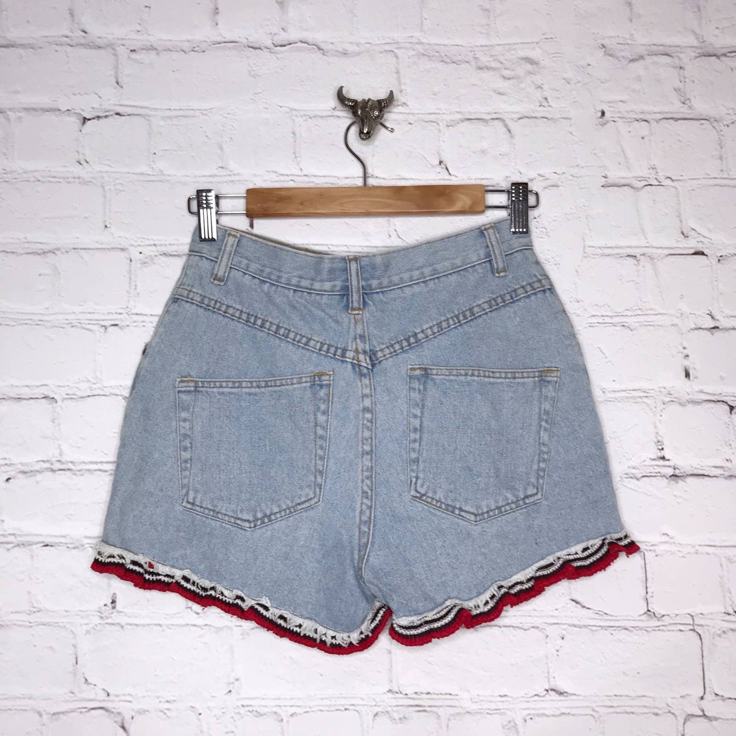 Vintage 90s Y2K Denim Shorts Ruffle Crochet Trim Pockets She Said Size 7