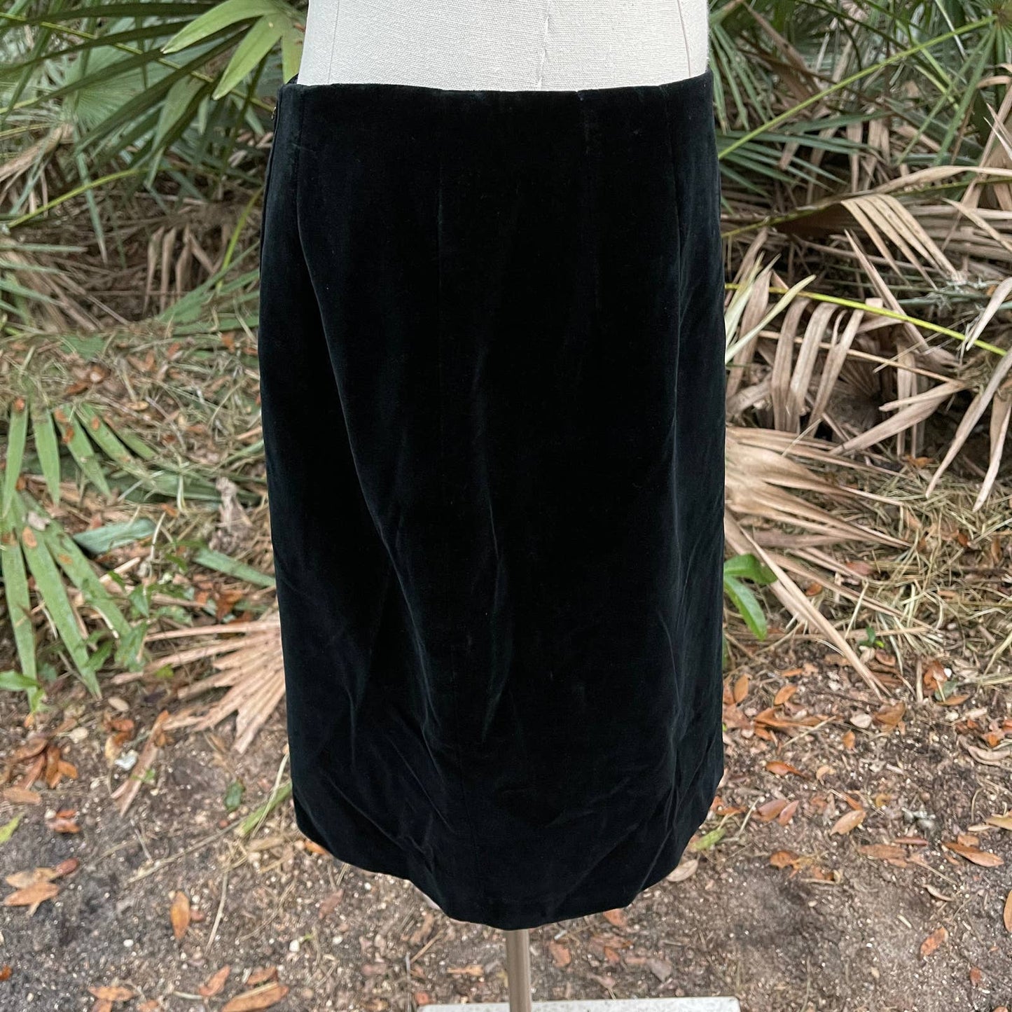 Vintage 80s Black Velvet Pencil Skirt Soft Cotton Sexy Femme Gantos Size 10