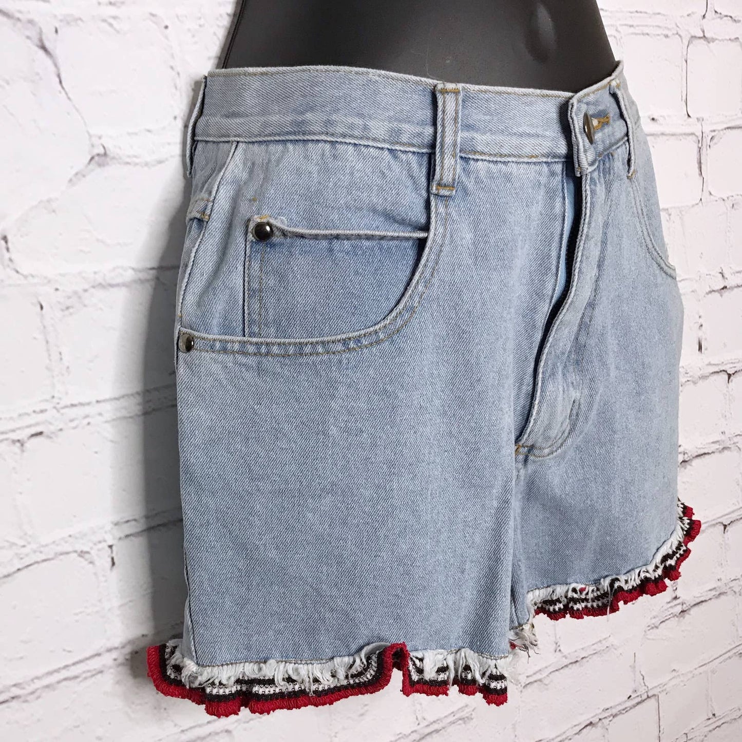 Vintage 90s Y2K Denim Shorts Ruffle Crochet Trim Pockets She Said Size 7