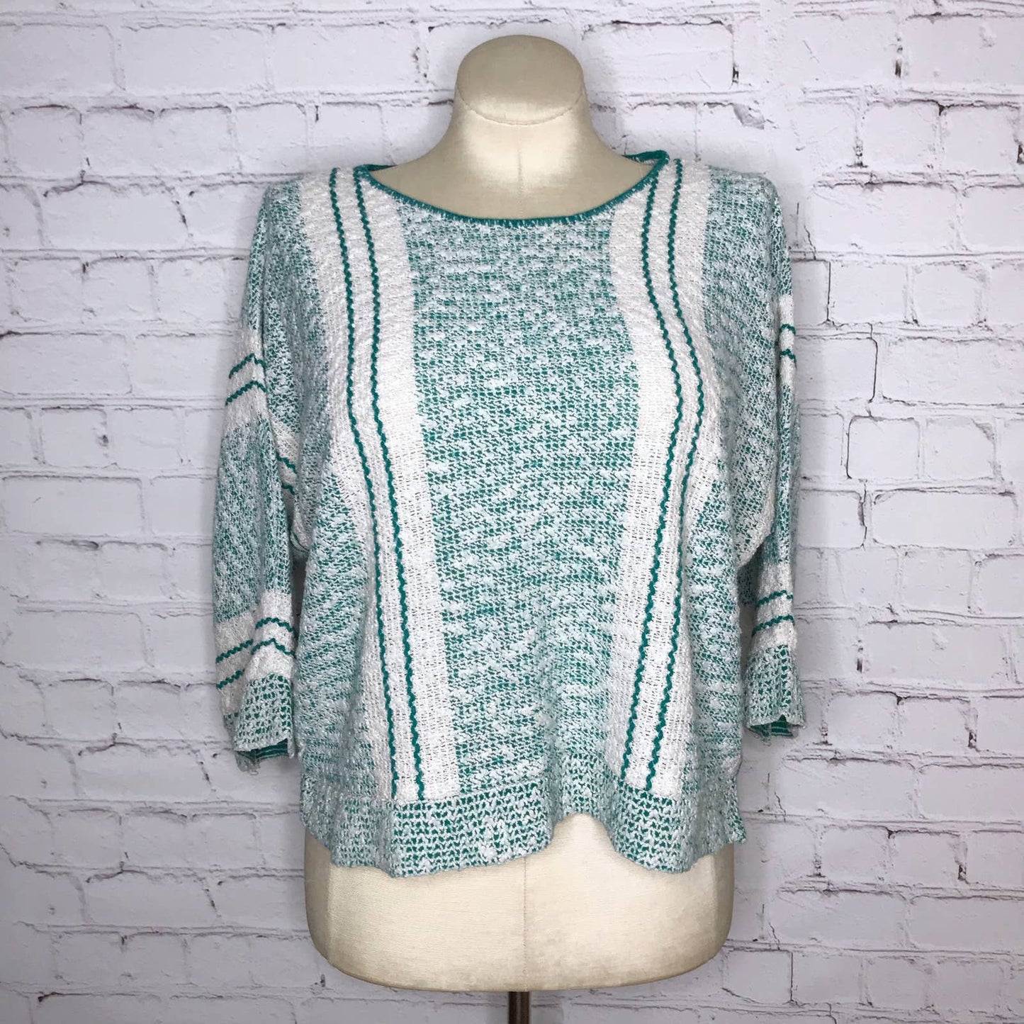 Vintage 80s Sweater Teal and White Boucle Pullover Striped Cricket Lane Size L